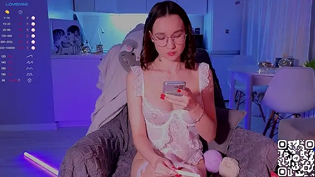 Snapshot of shey1i chatting on December 24, 2024, 6:06 pm shey1i online show from December 24, 2024, 6:06 pm