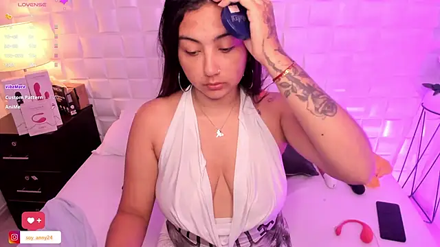 anny rouse24 online show from March 6, 2025, 2:30 am