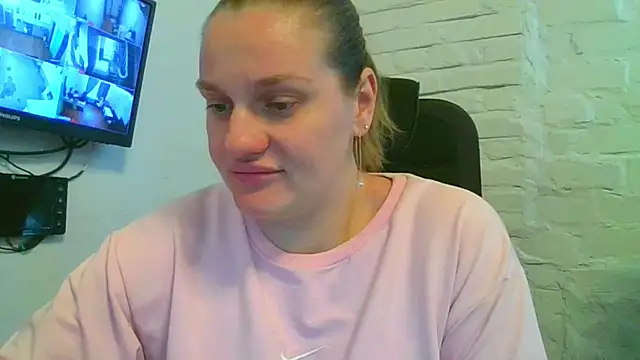 EndlessLustX online show from September 24, 2025, 8:06 am