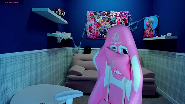 Lexi Split online show from October 30, 2025, 7:10 am