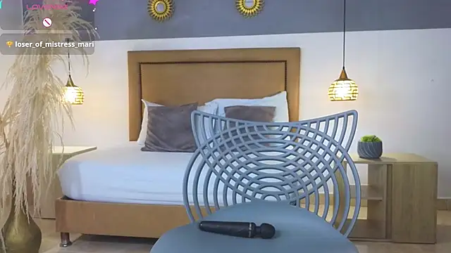 riley sierra online show from March 18, 2025, 12:47 pm