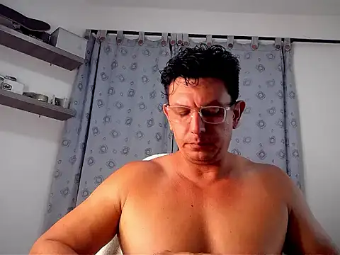 pedropicapi online show from November 1, 2025, 12:45 am