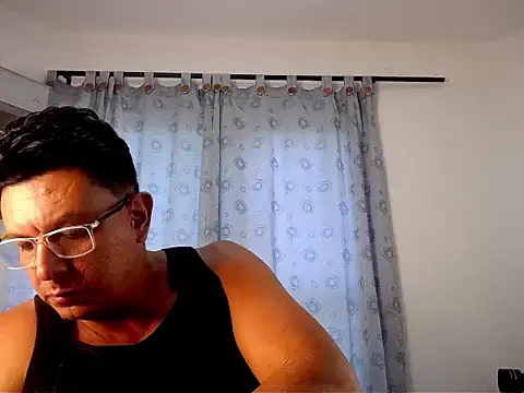 pedropicapi online show from December 2, 2025, 6:03 pm