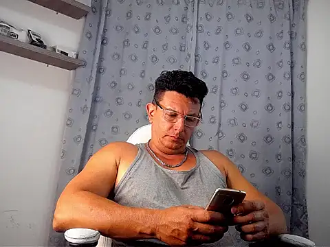 pedropicapi online show from December 20, 2025, 1:12 am