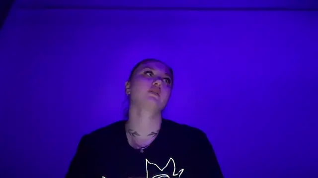 Isabel-Bailey online show from November 15, 2025, 9:21 pm