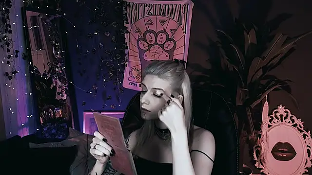 Noah ElmerX online show from December 21, 2025, 9:22 pm