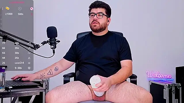 jax luna online show from December 21, 2024, 7:03 am