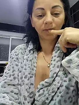 Snapshot of bruneta_sexy23 chatting on February 17, 2025, 4:42 am bruneta sexy23 online show from February 17, 2025, 4:42 am