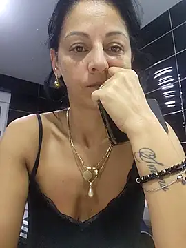 Snapshot of bruneta_sexy23 chatting on September 26, 2025, 3:32 am bruneta sexy23 online show from September 26, 2025, 3:32 am