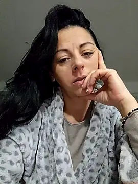 bruneta sexy23 online show from January 7, 2026, 4:48 am