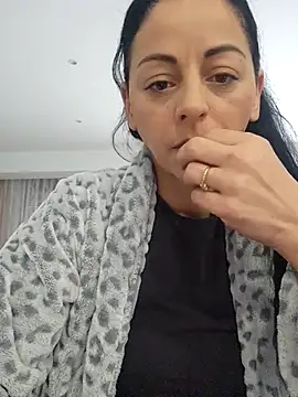 bruneta sexy23 online show from March 1, 2026, 8:05 am