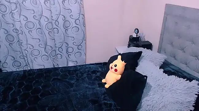 diana  34 online show from February 26, 2025, 12:38 am