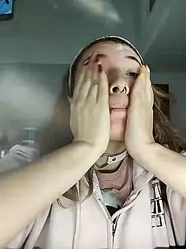 chubby vanniie  online show from January 16, 2025, 11:04 am