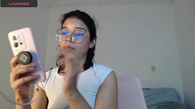 Snapshot of Putaku_San chatting on September 11, 2025, 4:45 am Putaku San online show from September 11, 2025, 4:45 am