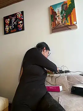 Snapshot of AgathaGeorgiou chatting on February 18, 2026, 10:39 pm AgathaGeorgiou online show from February 18, 2026, 10:39 pm