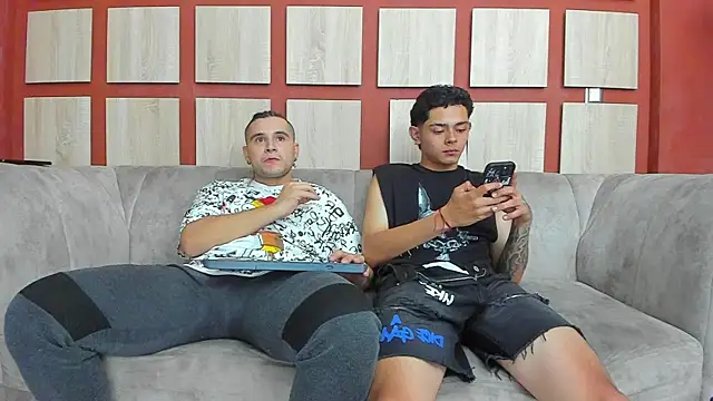 Snapshot of blessmyneighbors2 chatting on March 3, 2025, 9:15 pm blessmyneighbors2 online show from March 3, 2025, 9:15 pm