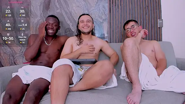 Snapshot of blessmyneighbors2 chatting on September 12, 2025, 3:06 am blessmyneighbors2 online show from September 12, 2025, 3:06 am