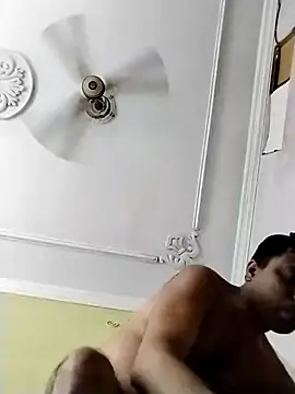 Snapshot of IndianPornStarRavee chatting on March 18, 2026, 11:24 am IndianPornStarRavee online show from March 18, 2026, 11:24 am