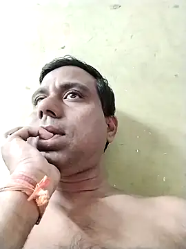 Snapshot of IndianPornStarRavee chatting on April 15, 2026, 12:45 pm IndianPornStarRavee online show from April 15, 2026, 12:45 pm