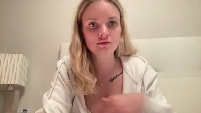 Snapshot of mariemelissah chatting on December 23, 2024, 6:05 pm mariemelissah online show from December 23, 2024, 6:05 pm