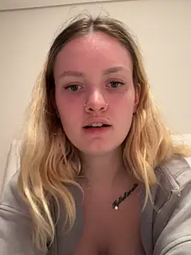 Snapshot of mariemelissah chatting on February 24, 2025, 4:47 pm mariemelissah online show from February 24, 2025, 4:47 pm