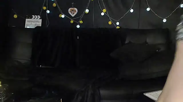 Snapshot of _StacyAngel_ chatting on March 28, 2026, 3:50 am StacyAngel online show from March 28, 2026, 3:50 am