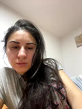 JenniferEdith online show from December 18, 2025, 7:09 pm