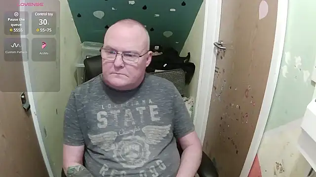 FriendlyDave online show from February 17, 2025, 2:26 pm