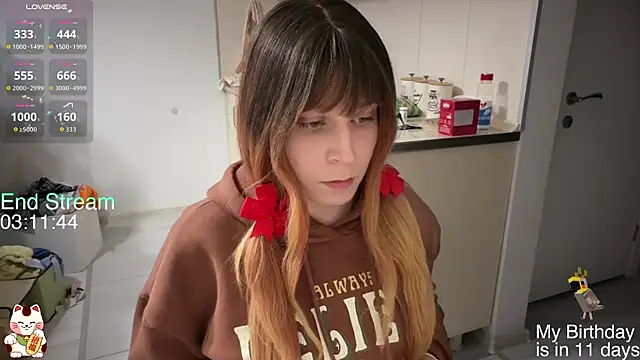 Snapshot of ShiroiFubuki chatting on February 9, 2026, 7:29 pm ShiroiFubuki online show from February 9, 2026, 7:29 pm