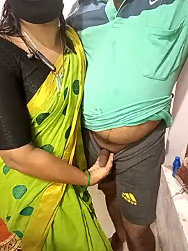 Mallu-Gayathri Arun online show from October 29, 2025, 2:19 pm