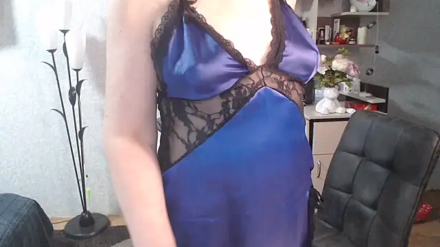 Snapshot of BeatriksS chatting on March 4, 2025, 4:30 pm BeatriksS online show from March 4, 2025, 4:30 pm