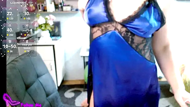 Snapshot of BeatriksS chatting on October 23, 2025, 12:15 pm BeatriksS online show from October 23, 2025, 12:15 pm