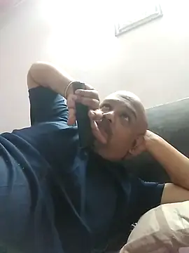 Dick 6inches online show from March 2, 2025, 4:53 pm