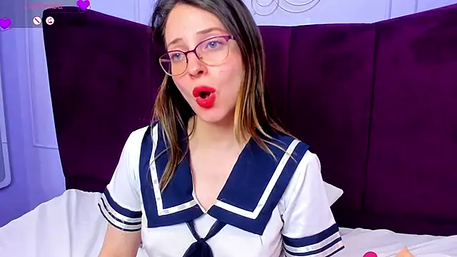 AmbeerWood  online show from March 8, 2025, 5:43 pm