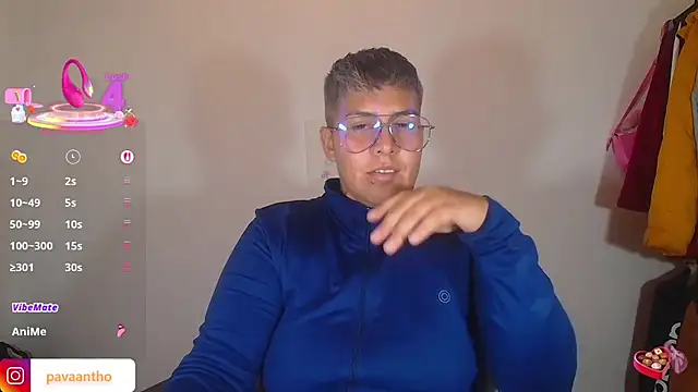 Yessi rousse online show from November 11, 2025, 5:51 am