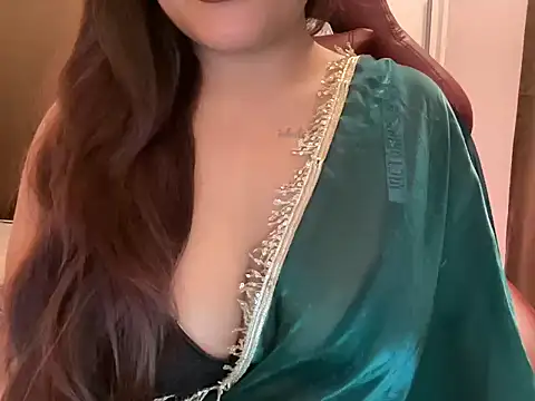 shanayaaa 1 online show from February 9, 2026, 7:29 pm