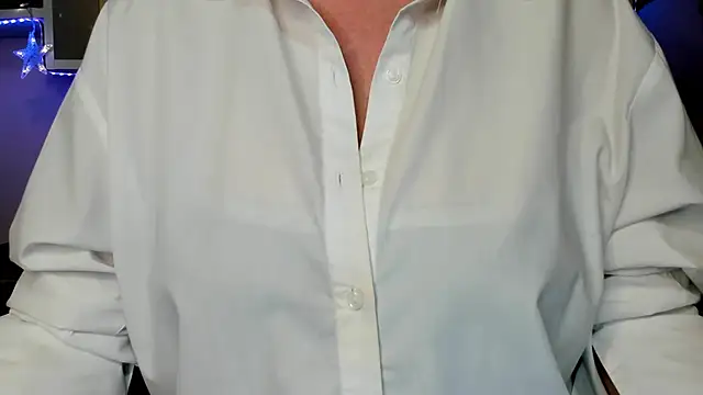 feliziaDesire online show from February 3, 2025, 11:53 am