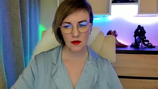 Snapshot of feliziaDesire chatting on February 10, 2026, 7:07 pm feliziaDesire online show from February 10, 2026, 7:07 pm