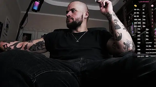 FindomJason online show from December 3, 2025, 3:32 pm