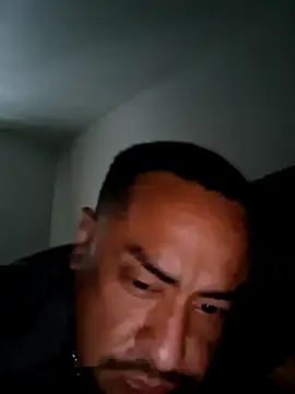 hungpenis210 online show from August 4, 2026, 12:41 pm