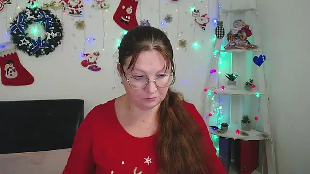 Snapshot of VanessaHotts chatting on December 27, 2024, 9:17 am VanessaHotts online show from December 27, 2024, 9:17 am