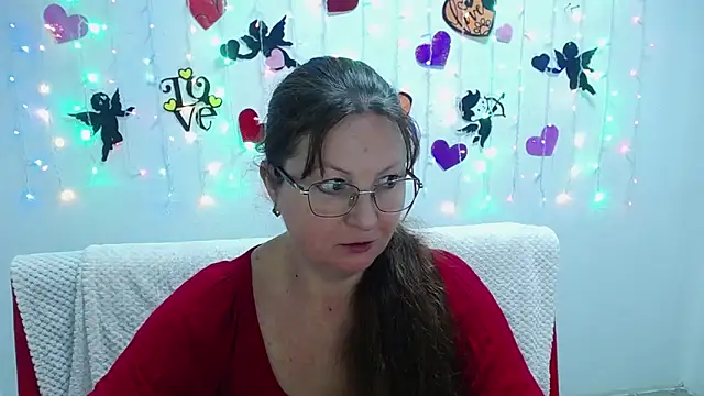 Snapshot of VanessaHotts chatting on January 30, 2025, 9:04 am VanessaHotts online show from January 30, 2025, 9:04 am