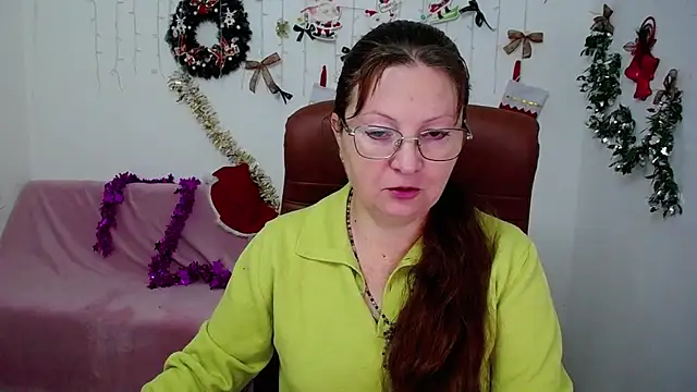 VanessaHotts online show from December 20, 2025, 6:09 am