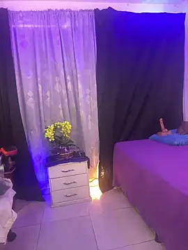 lonely shewolf online show from October 2, 2025, 6:04 pm