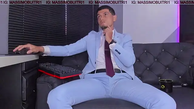 massimo g online show from December 19, 2025, 1:07 pm