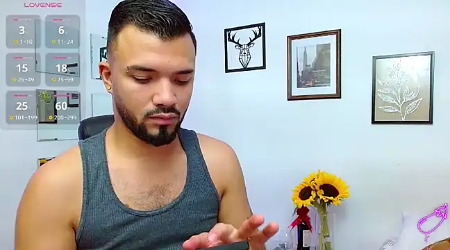 Snapshot of mathew_vidal1 chatting on February 25, 2025, 12:36 am mathew vidal1 online show from February 25, 2025, 12:36 am