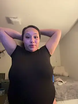 FlirtyAna online show from April 28, 2026, 2:27 am