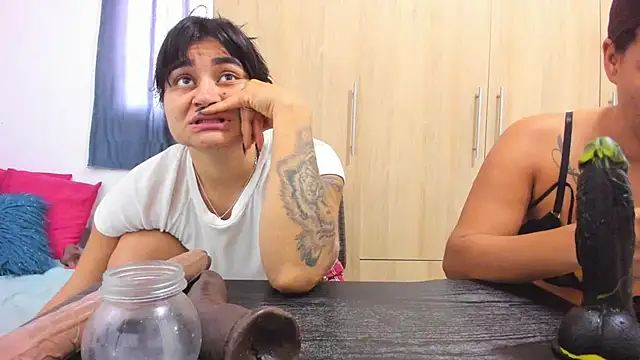 Snapshot of andreita_trujillos chatting on October 31, 2025, 4:41 pm andreita trujillos online show from October 31, 2025, 4:41 pm