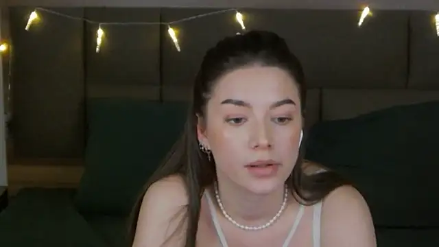 Snapshot of sinthiaroze chatting on February 27, 2025, 6:31 pm sinthiaroze online show from February 27, 2025, 6:31 pm