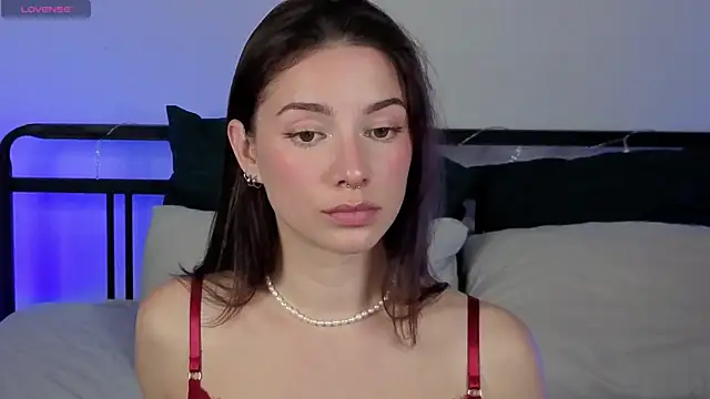 Snapshot of sinthiaroze chatting on September 14, 2025, 5:56 pm sinthiaroze online show from September 14, 2025, 5:56 pm